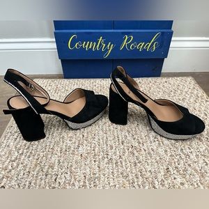 Aerosoles Cat Black Suede Sequined Heal Sandal Size 8M